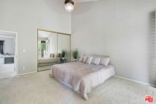 Condominium, 5757 Owensmouth ave, Woodland Hills, CA 91367 - 19