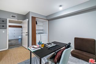 Condominium, 5757 Owensmouth ave, Woodland Hills, CA 91367 - 29