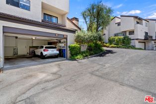Condominium, 5757 Owensmouth ave, Woodland Hills, CA 91367 - 33