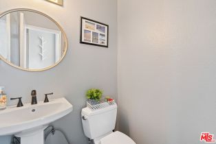 Condominium, 5757 Owensmouth ave, Woodland Hills, CA 91367 - 27