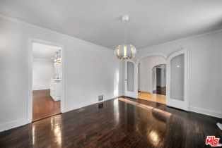 , 618 Rodeo dr, Beverly Hills, CA 90210 - 4