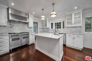 , 618 Rodeo dr, Beverly Hills, CA 90210 - 6