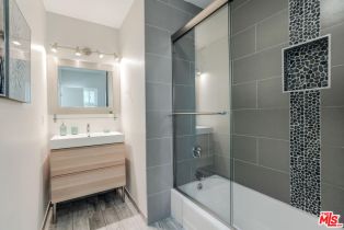 , 5343 TENDILLA ave, Woodland Hills, CA 91364 - 18