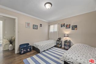 Single Family Residence, 3313 Coy dr, Sherman Oaks, CA 91423 - 11