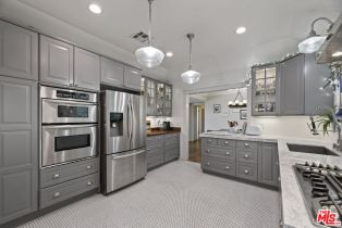 Single Family Residence, 3313 Coy dr, Sherman Oaks, CA 91423 - 7