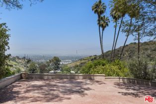 Single Family Residence, 3313 Coy dr, Sherman Oaks, CA 91423 - 19