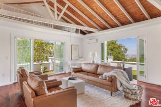 Single Family Residence, 3530 Coy dr, Sherman Oaks, CA 91423 - 3