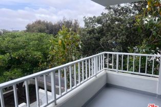 , 2700 Neilson way, Santa Monica, CA 90405 - 7