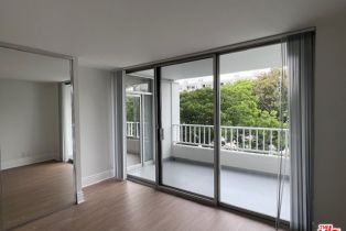 , 2700 Neilson way, Santa Monica, CA 90405 - 4