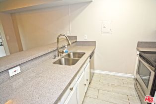 Condominium, 750 Kings rd, West Hollywood , CA 90069 - 12