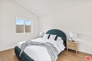 Single Family Residence, 15727 Hartsook st, Encino, CA 91436 - 19