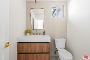 Single Family Residence, 15727 Hartsook st, Encino, CA 91436 - 10