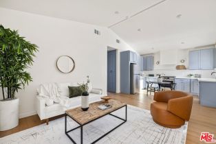 Single Family Residence, 15727 Hartsook st, Encino, CA 91436 - 17