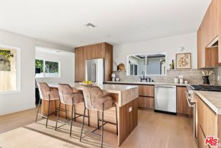 Single Family Residence, 15727 Hartsook st, Encino, CA 91436 - 5