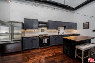 Condominium, 4115 Glencoe ave, Marina Del Rey, CA 90292 - 4