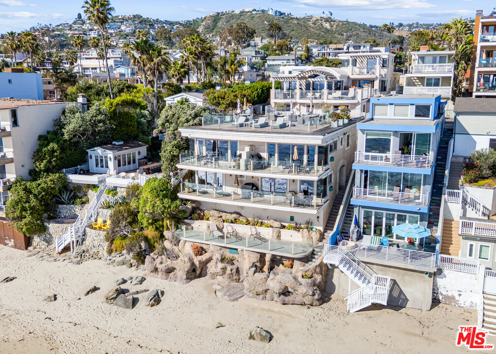 Residential Income, 683 Sleepy Hollow ln, Laguna Beach, CA 92651 - 1