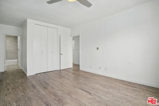 , 930 3rd st, Santa Monica, CA 90403 - 25