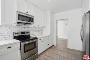 , 930 3rd st, Santa Monica, CA 90403 - 18