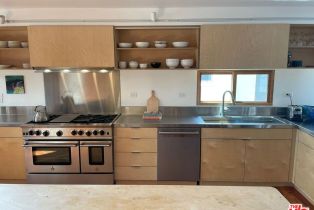 Single Family Residence, 3121 Frederick st, Santa Monica, CA 90405 - 9