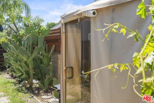 , 23023 Gainford st, Woodland Hills, CA 91364 - 13