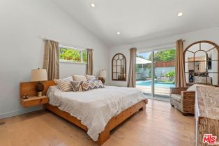 , 23023 Gainford st, Woodland Hills, CA 91364 - 14