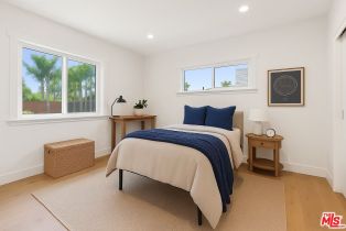 , 23023 Gainford st, Woodland Hills, CA 91364 - 18