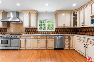 Single Family Residence, 1131 Harvard st, Santa Monica, CA 90403 - 8