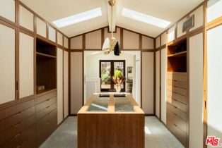 Single Family Residence, 415 Mesa rd, Santa Monica, CA 90402 - 18