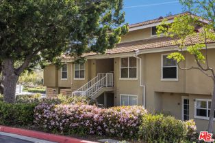 Condominium, 2731 Erringer rd, Simi Valley, CA 93065 - 2