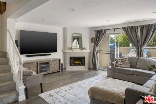 Condominium, 2731   Erringer Rd, Simi Valley, CA  Simi Valley, CA 93065