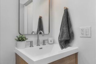 Condominium, 1311 Manhattan Beach blvd, Manhattan Beach, CA 90266 - 8