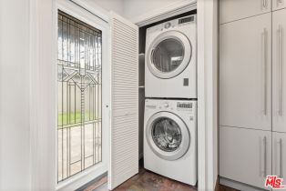 Single Family Residence, 419 Almont dr, Beverly Hills, CA 90211 - 11