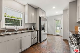 Single Family Residence, 419 Almont dr, Beverly Hills, CA 90211 - 4