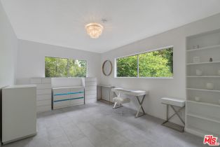 Single Family Residence, 4348 Sepulveda blvd, Sherman Oaks, CA 91403 - 9