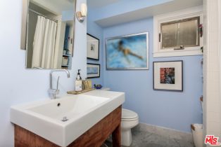 Single Family Residence, 124 HART ave, Santa Monica, CA 90405 - 20