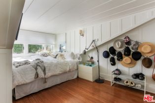 Single Family Residence, 124 HART ave, Santa Monica, CA 90405 - 18