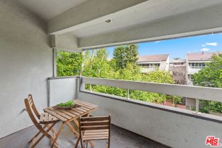 Condominium, 1887 Greenfield ave, Westwood, CA 90025 - 18