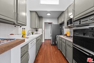 Condominium, 1887 Greenfield ave, Westwood, CA 90025 - 8