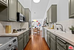 Condominium, 1887 Greenfield ave, Westwood, CA 90025 - 9