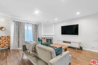 , 4230 Whitsett ave, Studio City, CA 91604 - 8