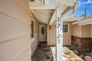 Single Family Residence, 22125 Costanso st, Woodland Hills, CA 91364 - 5