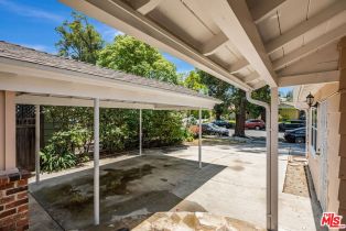 Single Family Residence, 22125 Costanso st, Woodland Hills, CA 91364 - 4