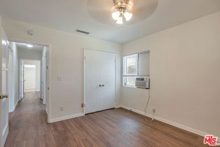 Single Family Residence, 22125 Costanso st, Woodland Hills, CA 91364 - 29