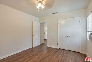 Single Family Residence, 22125 Costanso st, Woodland Hills, CA 91364 - 28