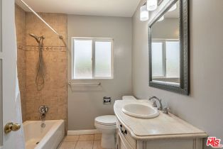 Single Family Residence, 22125 Costanso st, Woodland Hills, CA 91364 - 31