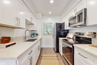 Condominium, 833 21st st, Santa Monica, CA 90403 - 11