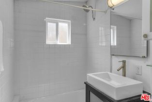 Residential Income, 2404 Ocean Park blvd, Santa Monica, CA 90405 - 20