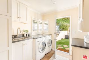 Single Family Residence, 678 Loring ave, Westwood, CA 90024 - 25