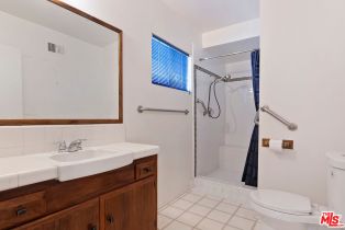 Single Family Residence, 16840 Oak View dr, Encino, CA 91436 - 44