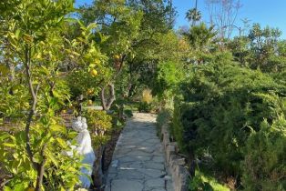 Single Family Residence, 16840 Oak View dr, Encino, CA 91436 - 19